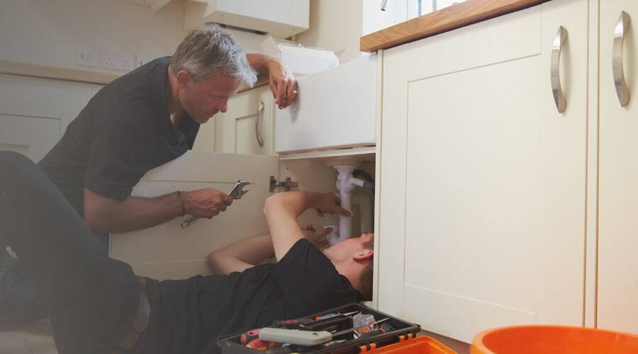 Best Plumber in Coffeeville, MS